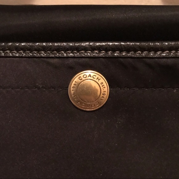 Coach small tote - Picture 3 of 4